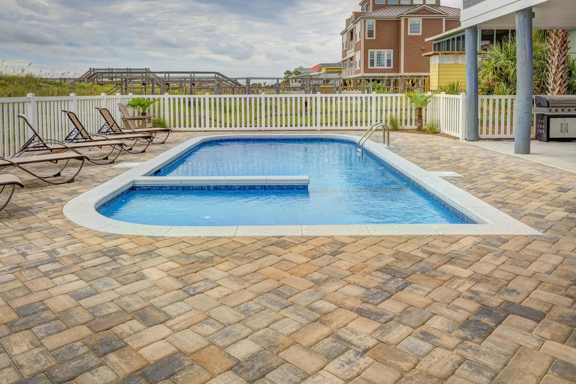 Swimming Pool Services - Image 4
